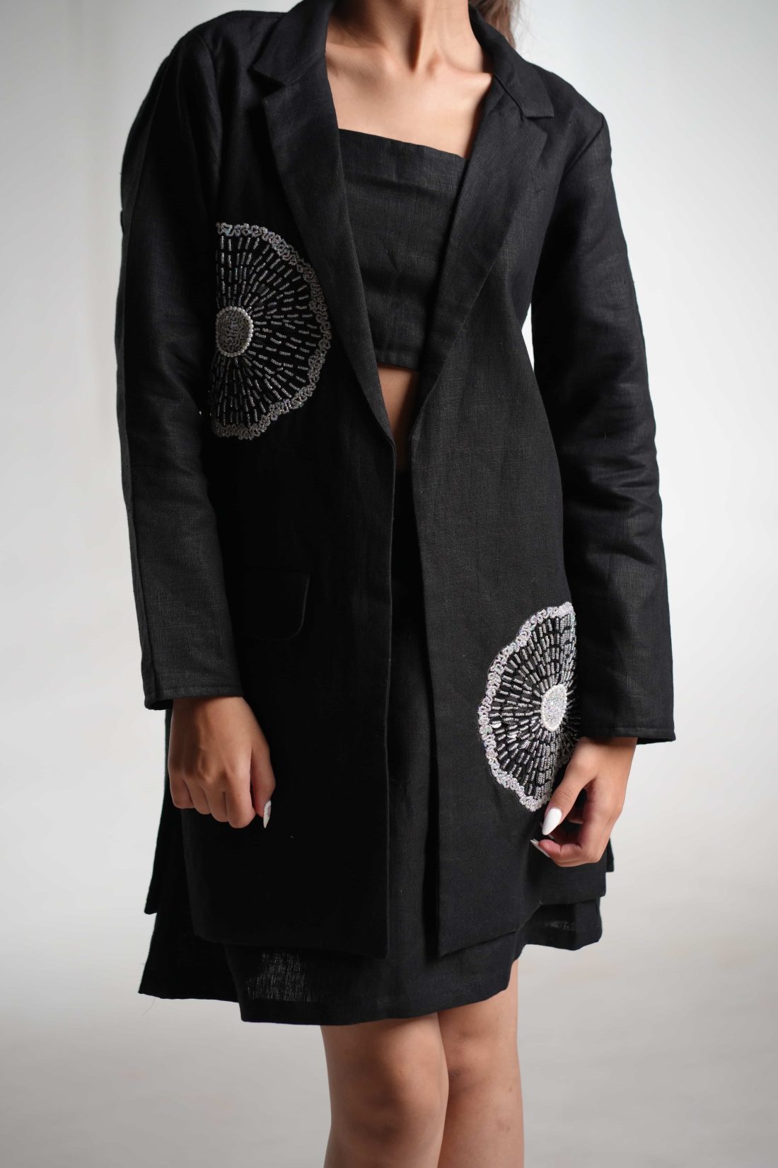 Ruby Blossom Black - Image 2