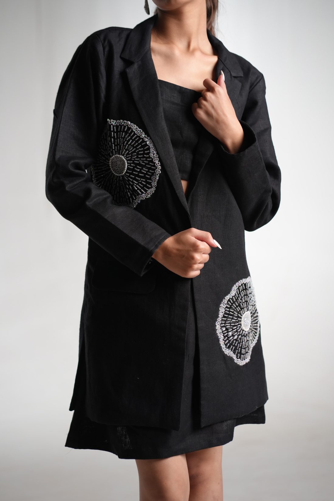 Ruby Blossom Black - Image 3